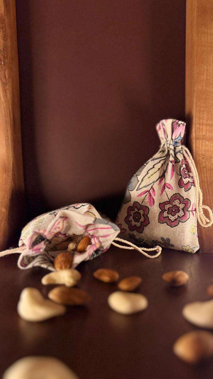 Bandhan Rakhi Gifting Hamper