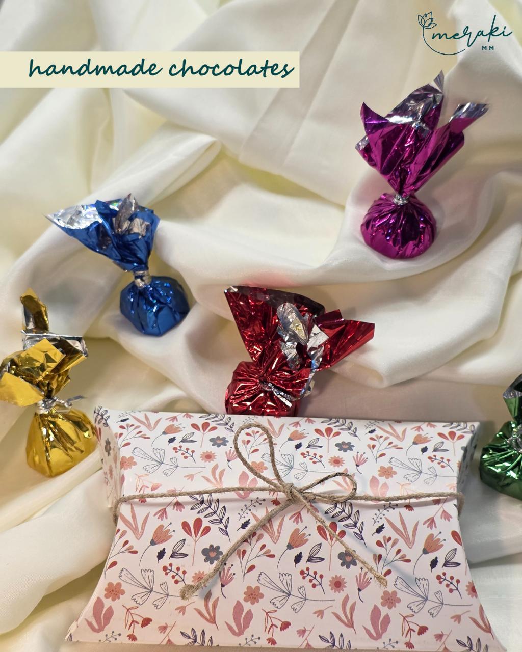 Akshyam Rakhi Gifting Box